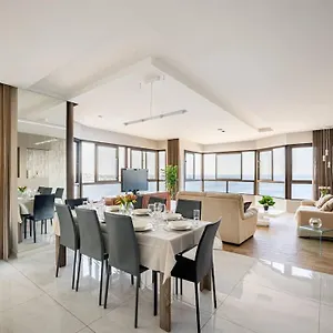 Appartamento Sea View Luxury Haven Living & 3bedrooms Seafront, Sliema